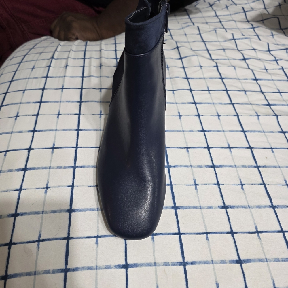 Bella Vita Navy Ankle Boots